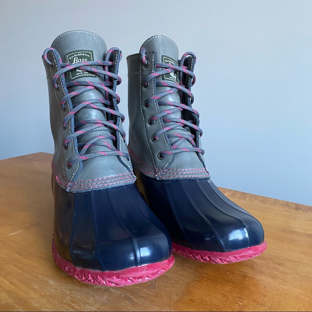 G.H. Bass & Co. Women's Navy, Gray and Pink Duck Boot